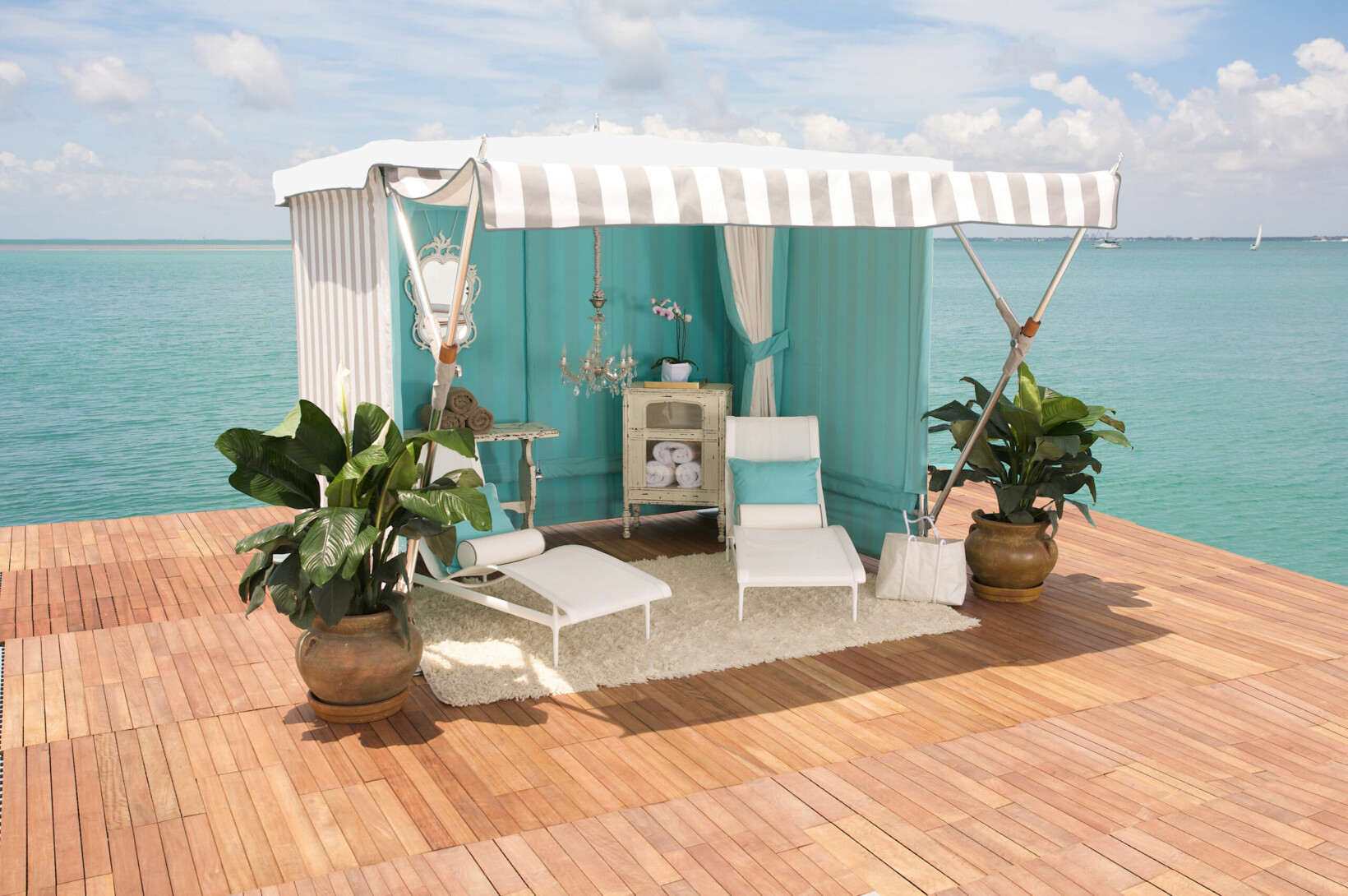 St. Tropez Cabana