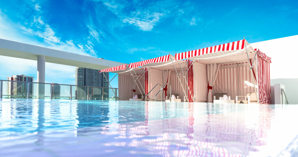 St. Tropez Cabana